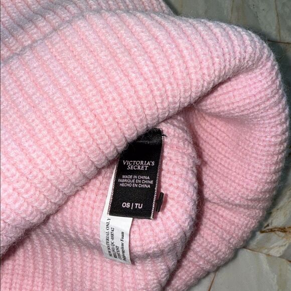 Victoria\'s Secret Soft Pink Knit Hat main image 8
